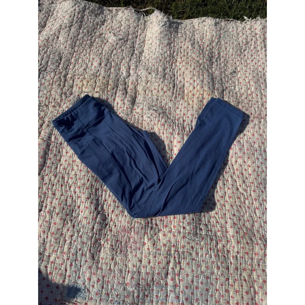 Athleta Girl Stash Your Treasure Tight Blue Leggings Girls Large 12 Side Pockets
